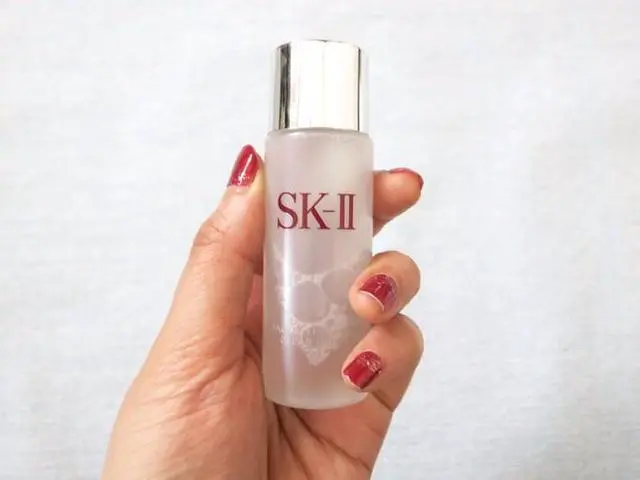 Alt view image 5 of 7 - SK-II Essential Travel Kit (4 Items With Box)