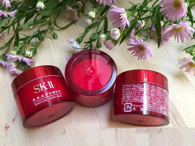 Alt view image 7 of 7 - SK-II Essential Travel Kit (4 Items With Box)