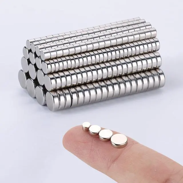Main image of 400Pcs Small Magnets, 4 Different Sizes Tiny Mini Magents, Multi-Use for Fridge, DIY, Office, Hobbies, Crafts and Science