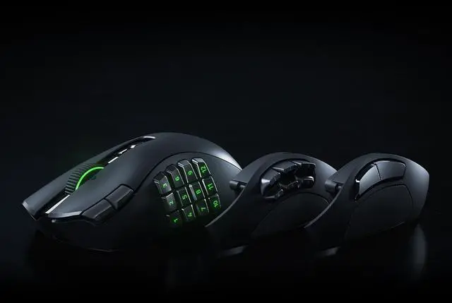 Alt view image 5 of 5 - Naga V3 Pro Wireless MMO Gaming Mouse:Swappable Side Plates - 23 Programmable Buttons - w/ 3 Swappable Side Plates - HyperScroll Tilt Wheel -280 Hr Battery - Multi-Mode Connectivity -Black