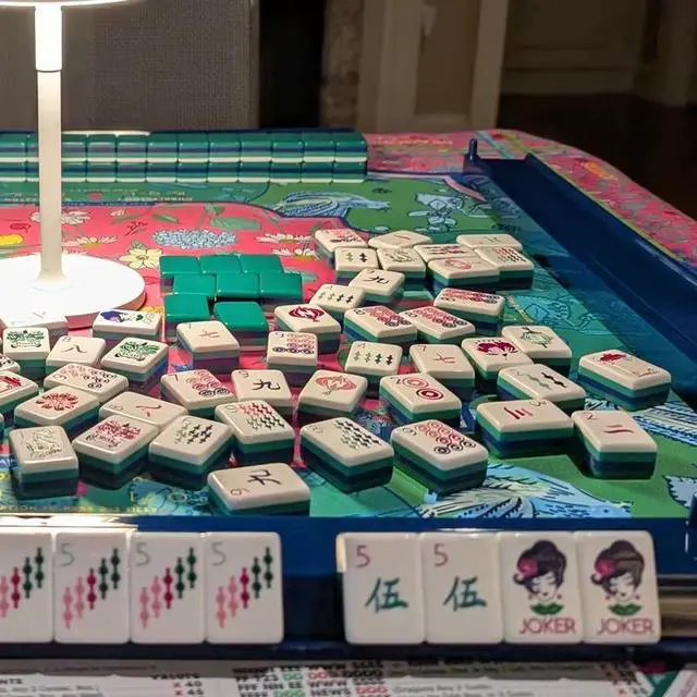 Main image of American Mahjong Game Set, 160 Dark Green Layered Mah Jong Tiles, In Stock