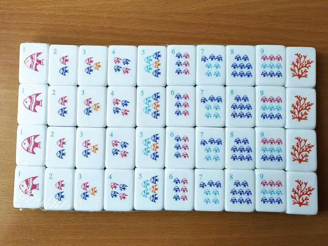 Alt view image 6 of 7 - New ! Luxury Ocean Series American Mahjong Set - 160 Premium Custom Beach Tiles