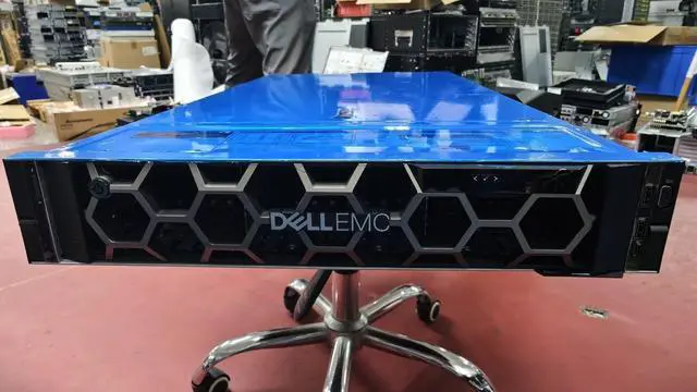 Alt view image 6 of 6 - Dell R840 Server, 2 Heat Sinks, No Internal Components, Disks, Cards, Power Supply, 2U, Brand - new and In - stock