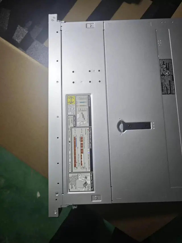 Alt view image 6 of 7 - Dell R450 Server, No CPU, No Memory, Diskless, Cardless, No Power Supply, 1U, Brand New, In - stock 2.5"/8 Drive Bays