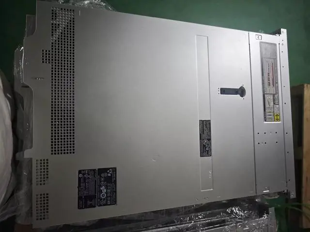 Alt view image 3 of 7 - Dell R450 Server, No CPU, No Memory, Diskless, Cardless, No Power Supply, 1U, Brand New, In - stock 2.5"/8 Drive Bays
