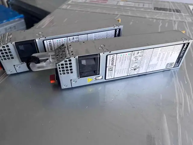 Alt view image 4 of 7 - Dell R750 Server - 2U, No CPU, No Heatsink, Diskless, No RAID Card, No Power Supply 2.5/24 Bays