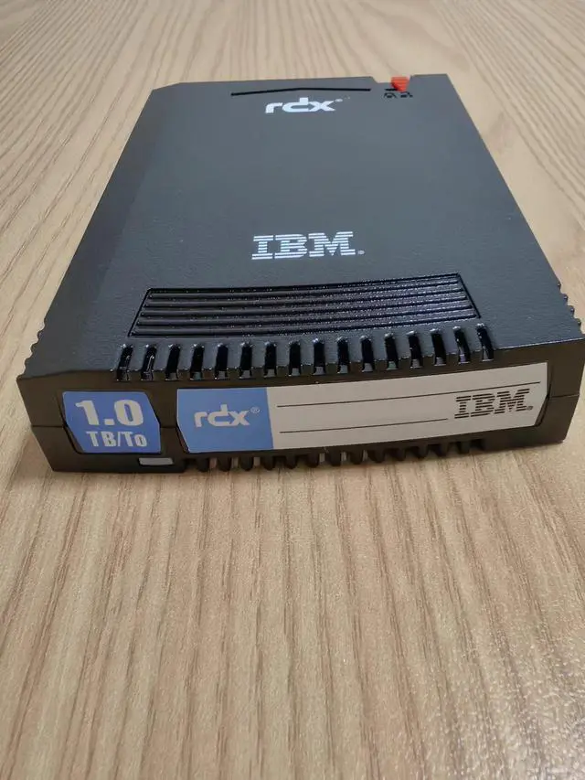 Main image of 46C2335 IBM RDX 1TB Removable Data Cartridge 3 Years Warranty
