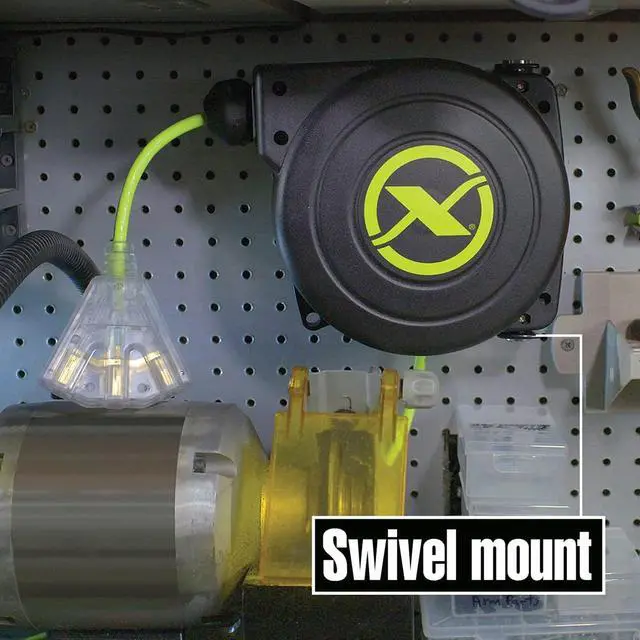 Alt view image 3 of 7 - Retractable Extension 16/3 AWG 25' Electric Cord Reel, ZillaGreen, FZ8160253