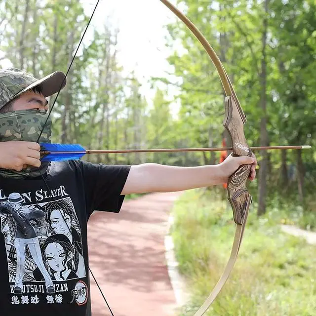 Alt view image 5 of 7 - BLACK HUNTER Wooden Recurve Bow Hunting Takedown Bow 60 lbs