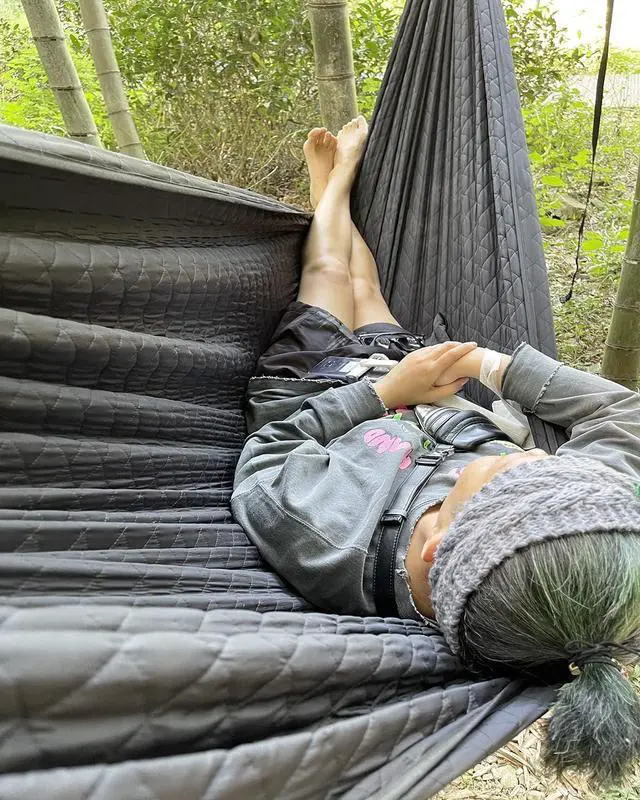 Alt view image 3 of 6 - Camping Hammock 4 Season Quilted Winter Hammock- Cozy and Durable, Best for Cold Weather