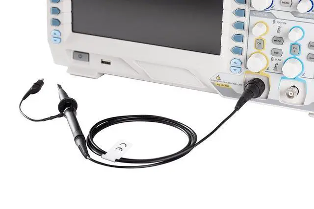 Alt view image 3 of 4 - PVP2150 Digital Oscilloscope Passive High Resistance Probe,150MHz,1X or 10X