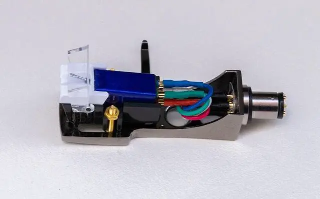 Alt view image 2 of 3 - Technics Titanium Stylus & Cartridge for SL D2, D202, D205