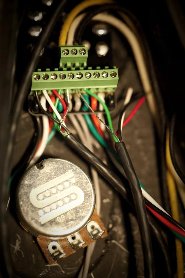Alt view image 2 of 3 - Liberator 500 Volume Potentiometer