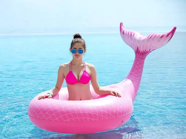 Alt view image 3 of 7 - Giant Inflatable Mermaid Tail Pool Float with Fast Valves Summer Beach Swimming Pool Party Lounge Raft Decorations Toys for Adults Kids (Pink)