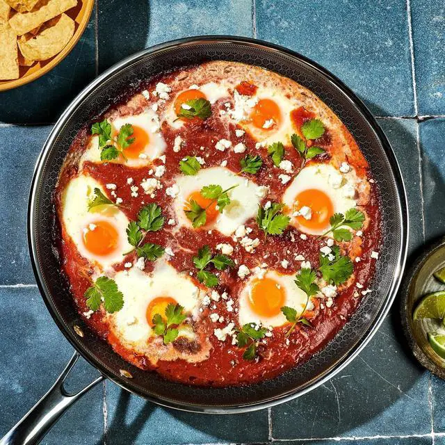 Alt view image 7 of 7 - HexClad 12 Inch Hybrid Nonstick Frying Pan with Lid, Stay-Cool Handle, Dishwasher and Oven Safe, Induction Ready, Frying Pan Skillet Compatible with All Cooktops