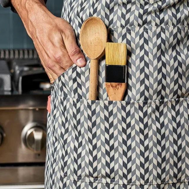 Alt view image 5 of 6 - HexClad Eco Modern Chef Apron for Cooking and Grilling, Professional HexTwill Fabric Aprons with Pockets