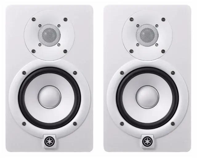 Main image of YAMAHA HS5 W 5-Inch Powered Studio Monitor (White, 2-Pack) Bundle (2 Items)