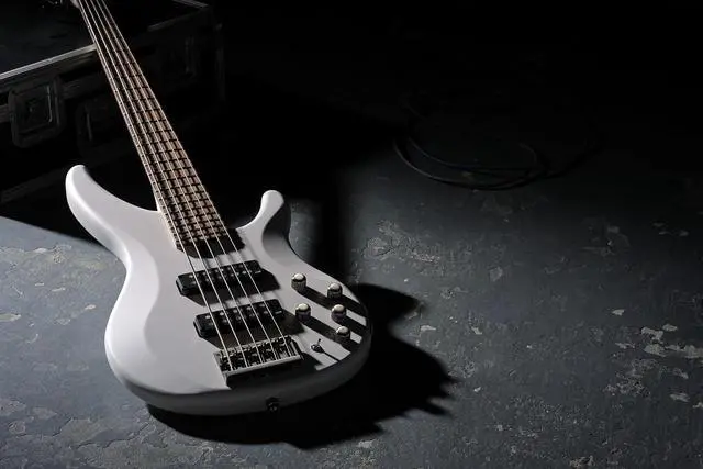 Alt view image 2 of 4 - Yamaha TRBX505 TWH 5-String Premium Electric Bass Guitar,Translucent White