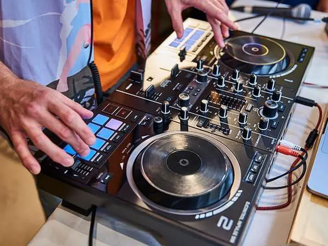 Alt view image 6 of 7 - Hercules DJControl Inpulse 500: 2-deck USB DJ controller for Serato DJ and DJUCED (included) | Serato Dj Lite and Djuced Included, Built-in Audio Interface, 16 Rgb Pads, Touch Jog Wheels