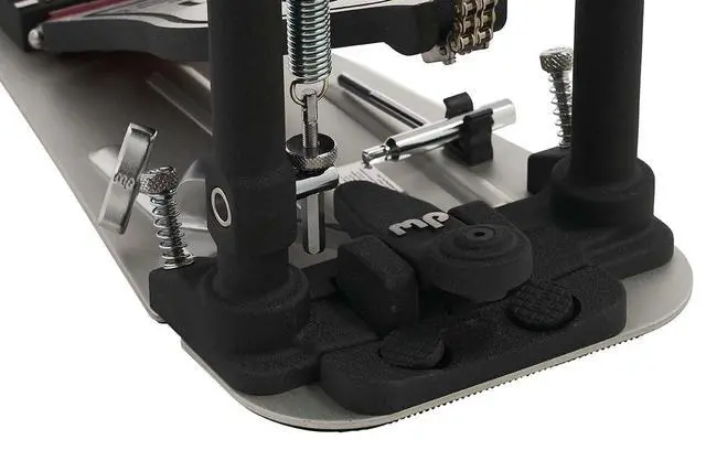 Alt view image 4 of 6 - DW 9000 Single Bass Pedal (DWCP9000)