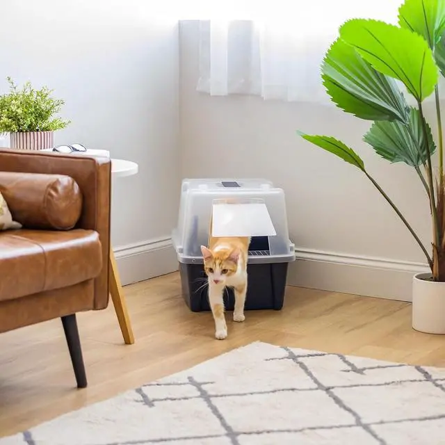 Alt view image 5 of 7 - IRIS USA Large Front Door Cat Litter Box, Walk-in Entry, Navy | Senior Cats, Private Enclosure Design, Flip Door Access, Covered Walk-Through, Privacy Hood, Contained Environment