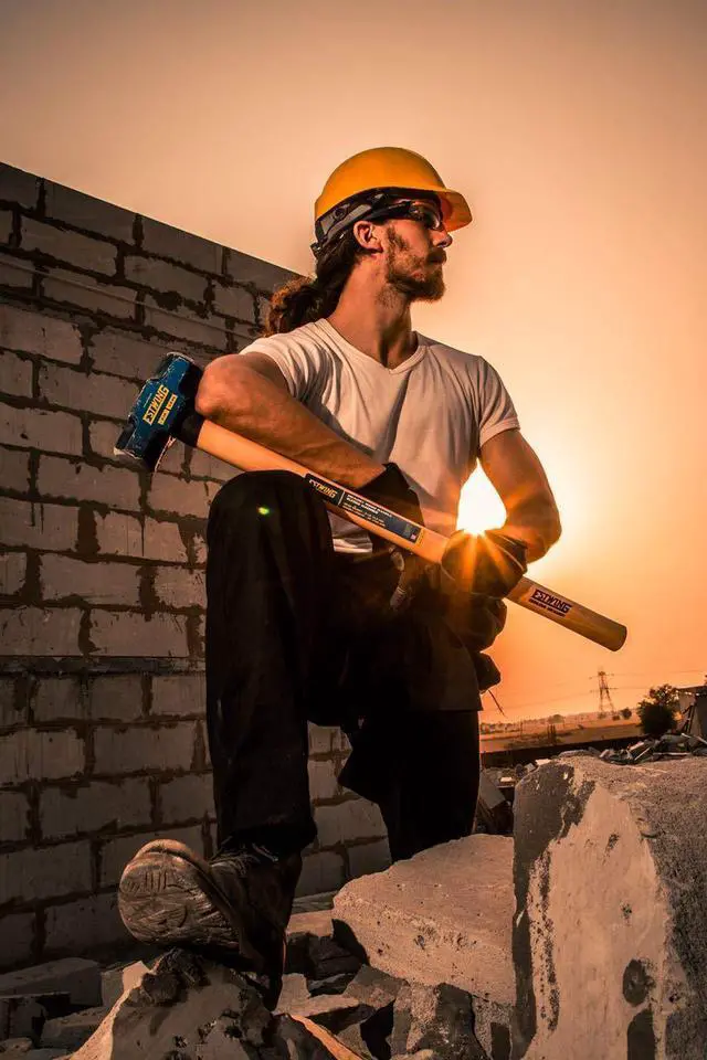 Alt view image 5 of 5 - Estwing 10-Pound Hard Face Sledge Hammer - 36-Inch Hickory Handle, Ergonomic Grip, Durable Construction for Demolition & Stake Driving
