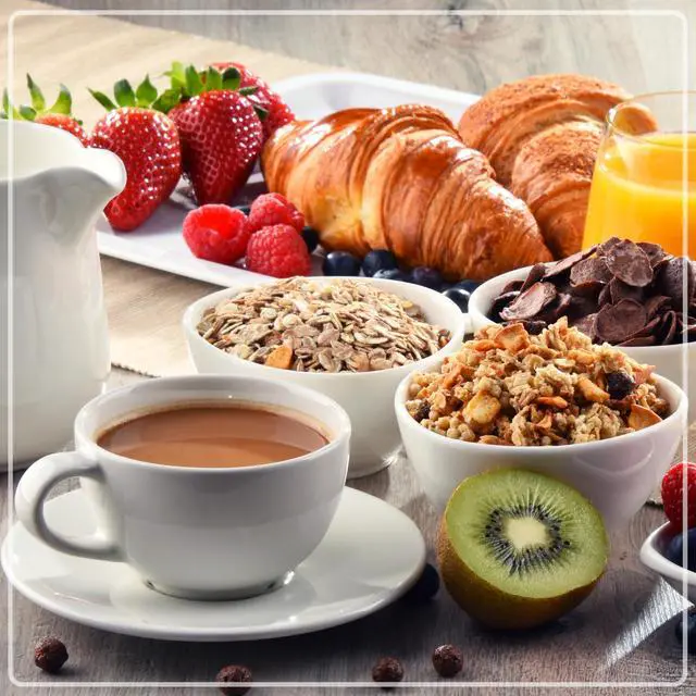 Alt view image 6 of 7 - Retro 12-Cup Programmable Coffee Maker With LED Display, Automatic Shut-Off & Keep Warm, Pause-And-Serve Function, Red