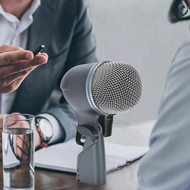 Alt view image 2 of 7 - Fabater Dynamic Microphone, Vintage Style Vocal Microphone, Professional Classic Vocal Cardioid Mic for Vocals & Instruments for Live Performances & Studio Recording