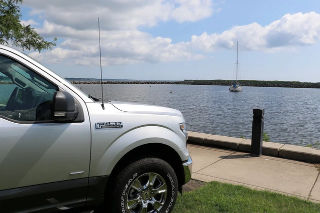 Alt view image 5 of 5 - 31 Inch Black Antenna fits Ford F-150, F-250, F-350, F-450, F-550, F-600, F-650 ^^ Dodge Ram 1500, 2500, 3500 - USA Stainless Steel Threading