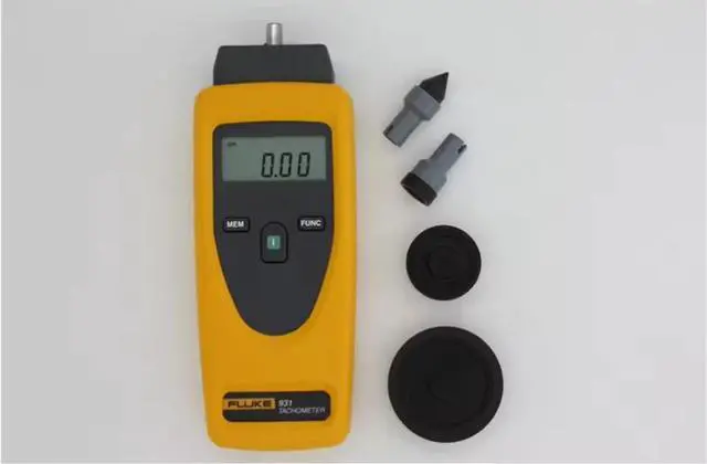 Alt view image 4 of 6 - Fluke 931 Contact and Non-Contact Dual-Purpose Tachometers 6-digit backlight