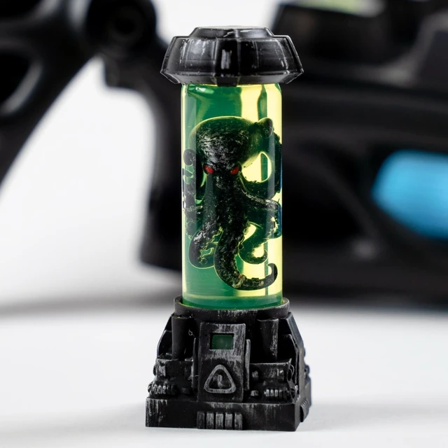 Main image of ULTRAEQUIP Cthulhu Terrarium Artisan Keycap for MX Switch
