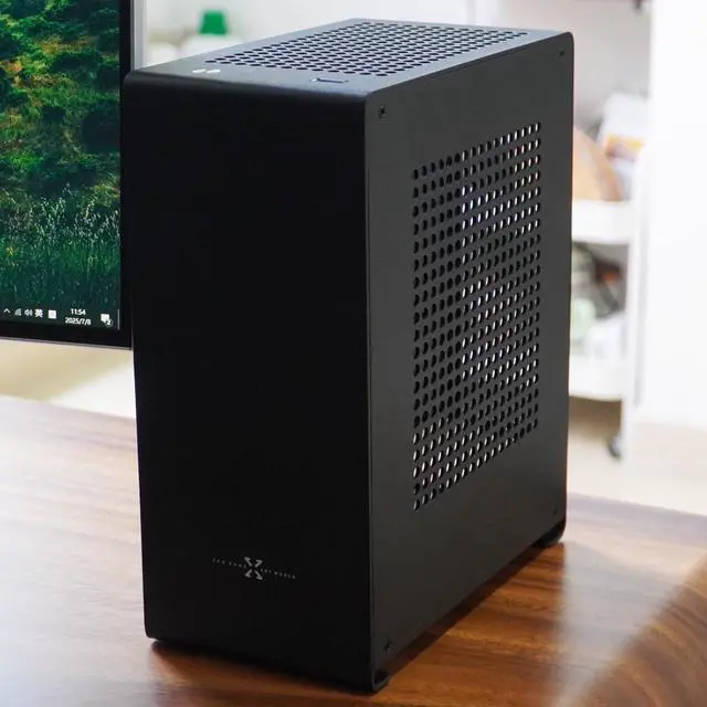 Alt view image 3 of 5 - ZZEW A1P Mini-ITX Case, Micro ITX PC Case, Mini Computer Case in Black Color, Full Aluminum Small Gaming Case with 3.0 Dual Reverse PCI Riser Cable