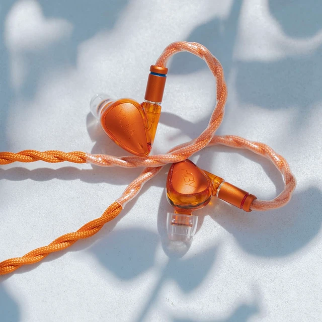 Alt view image 4 of 5 - HiBy Music Yula Wired IEM Earphones