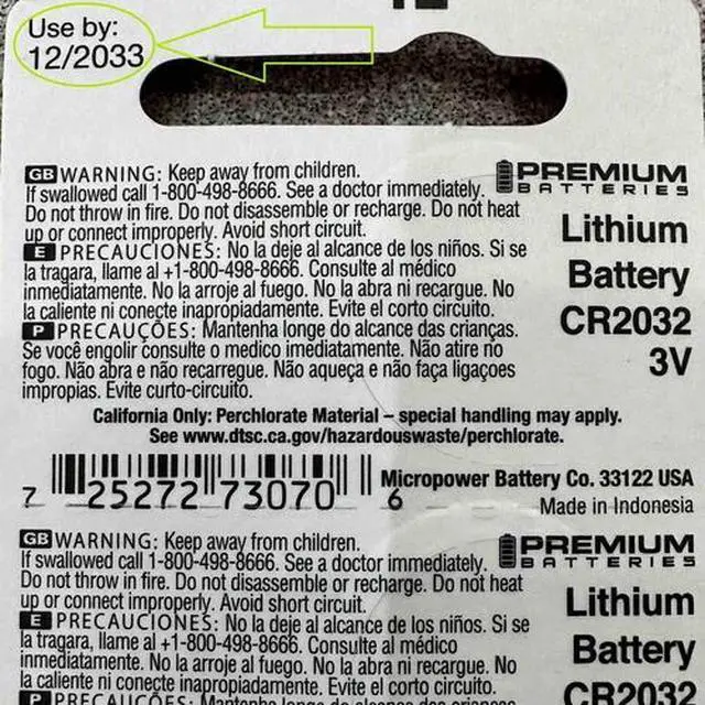 Alt view image 2 of 2 - 2 x SUPER FRESH Panasonic CR2032 CR 2032 Lithium Battery 3V Coin Cell Exp. 2033