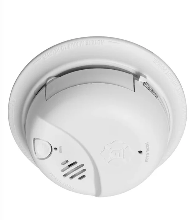 Main image of Zeus CCTV 1080P HD Smoke Detector Style P2P Wi-Fi Hidden Nanny Cam Spy Camera, Ceiling Mount, 110V AC Connector (9120 Model, Not Smoke Detector, Video Camera Only, No Audio)