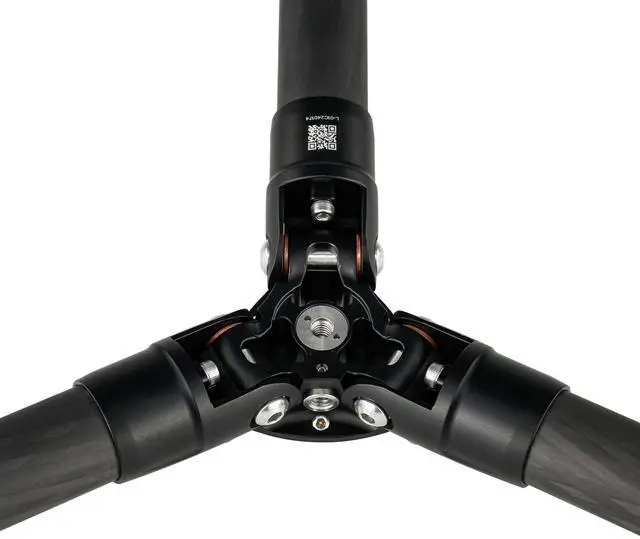 Alt view image 4 of 5 - Leofoto 42" Lightweight Carbon Fiber Travel Tripod, Professional Compact Tripod for Camera DSLR Video, Max Load 13Lbs/6KG (LS-224CX)