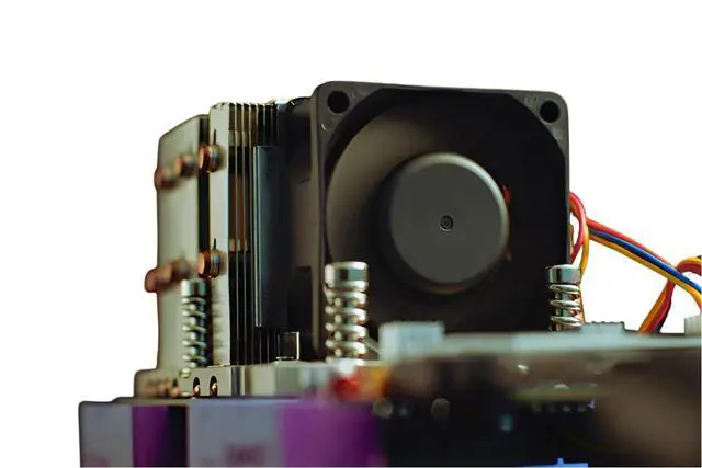 Alt view image 2 of 4 - Zyber 8S - 6.4+TH/s High Performance Home Bitcoin Miner