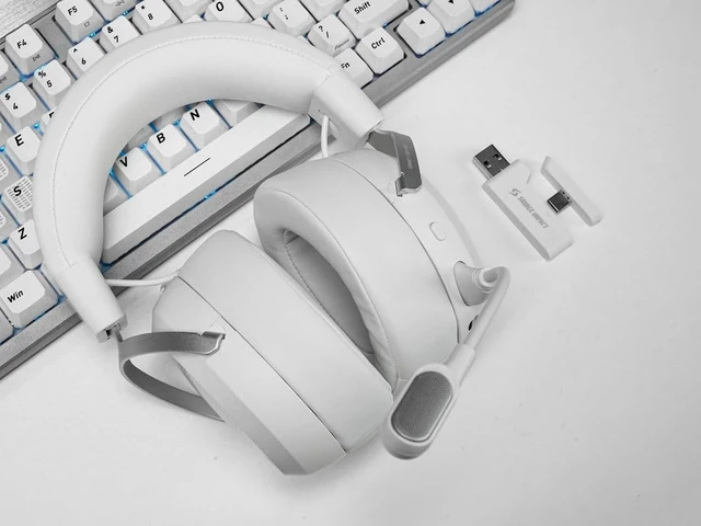 Alt view image 2 of 5 - Savage Impact TR50 Wireless Gaming Headset White, 50 mm Radar Diaphragm Drivers, Virtual 7.1 Surround, CM6572 Chip, 295 g Lightweight Over Ear Headset with Boom Mic