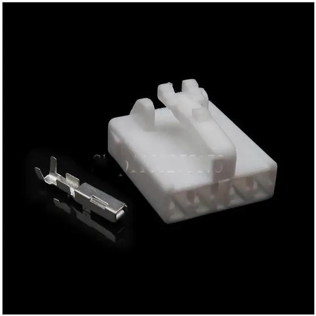 Main image of 1 set 4 pins MG651038 MG641041 Automotive Wire Connector Male or Female Cable Harness Auto Parts Connector(1 Set female)