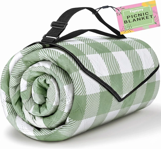 Main image of Extra Large Picnic Blanket Waterproof Beach Blanket 118''x118'' | Outdoor Picnic Mat Sandproof for Park, Beach, Grass, Travel, Hiking, Camping Essentials, Gingham Picnic Blanket Foldable