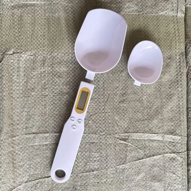 Alt view image 7 of 7 - SOEWIOU Digital Measuring Spoon Scale with 2 Interchangeable Spoons, Rechargeable Electronic Kitchen Spoon Scale, 500g x 0.1g High Precision Food Scale for Baking, Coffee, Milk Powder & Spices, White
