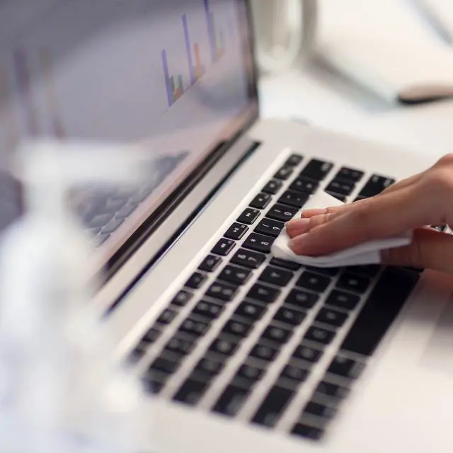 Alt view image 4 of 7 - Wipex 70% Isopropyl Alcohol Wipes - Individually Wrapped Sachets, Electronic & Tech Wipes in Dispensing Box, 100 Count (Pack of 1)