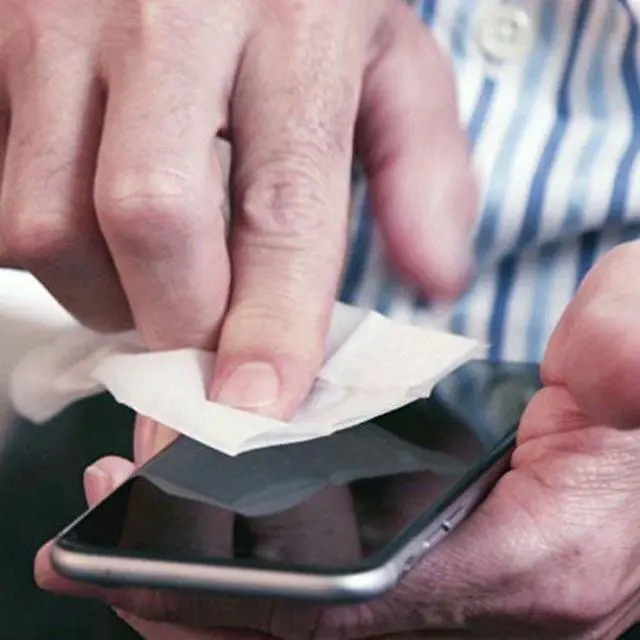 Alt view image 11 of 14 - ZEISS Mobile screen wipes 120ct Box