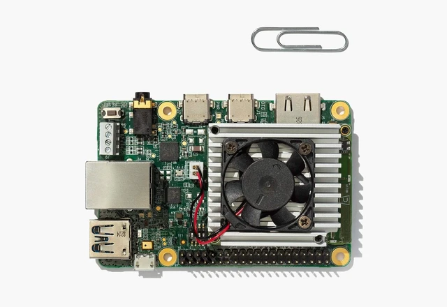 Alt view image 4 of 4 - Coral Dev Board