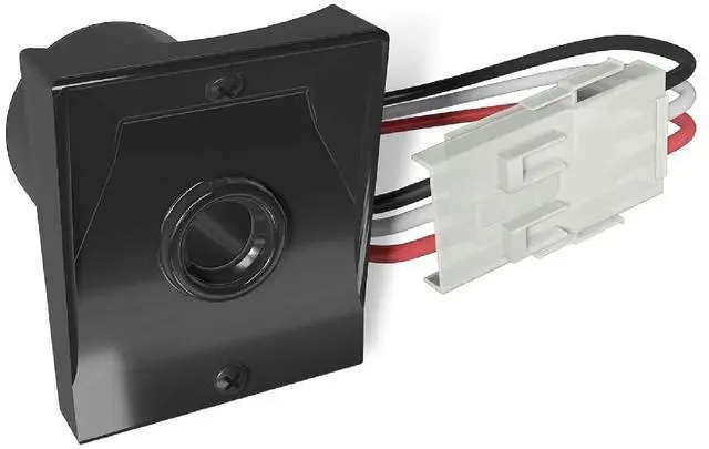 Main image of Solus Dusk-to-Dawn Sensor with Ezee Change Plug Outdoor Photocell Sensor for 3" Lamp Posts Auto On/Off UL Listed 120V 5 Year Warranty, (Black, Pack of 1)