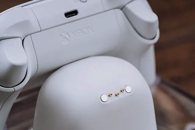 Alt view image 5 of 7 - Dual Charging Dock for Xbox Wireless Controllers, Xbox Charging Station with Magnetic Secure Charging for Series X|S & One Controller (White)