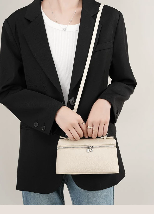 Main image of Genuine Leather Women's Bag Gigi Same Style Handbag White