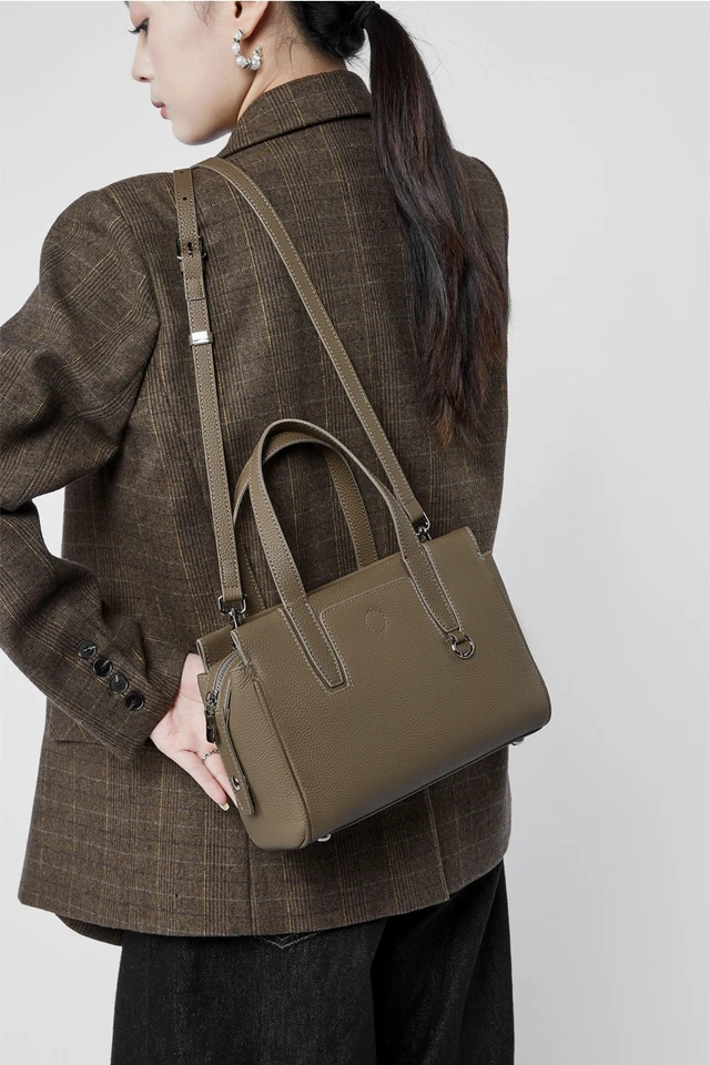 Alt view image 4 of 4 - Genuine Leather Shoulder Bag Top-handle Handbag Grey