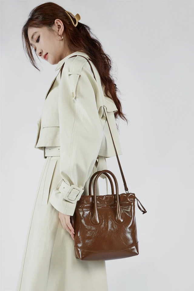 Alt view image 4 of 4 - Song Cowhide Vintage Women Handbag Brown