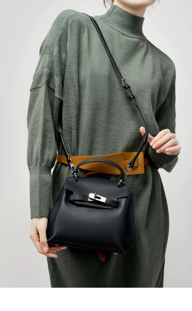 Alt view image 4 of 4 - Genuine Leather Shoulder Crossbody Bag Lindy Small Bag Black